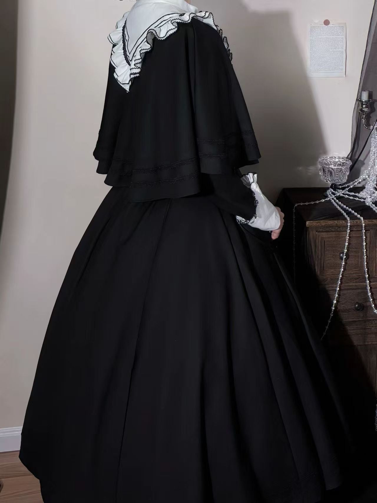 Pianist Classical Series Elegant Cape Dress Setup