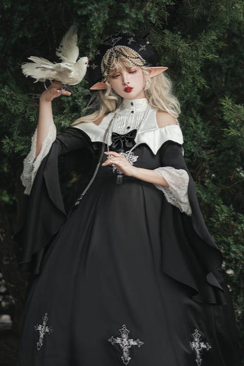 [Reservation deadline on October 6] Night Cross Sister Elegant Dark Dress Suit