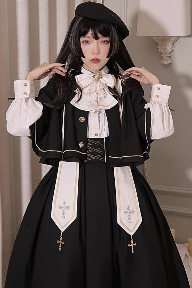 [Reservation deadline: October 11th] Forest Choir Gothic Cape Dress Set