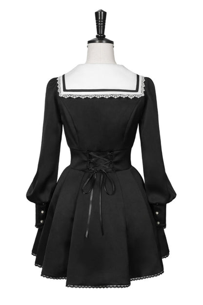 [Reservation Deadline: March 4] Dark Gothic Lace Sailor Color Cross Ribbon Dress