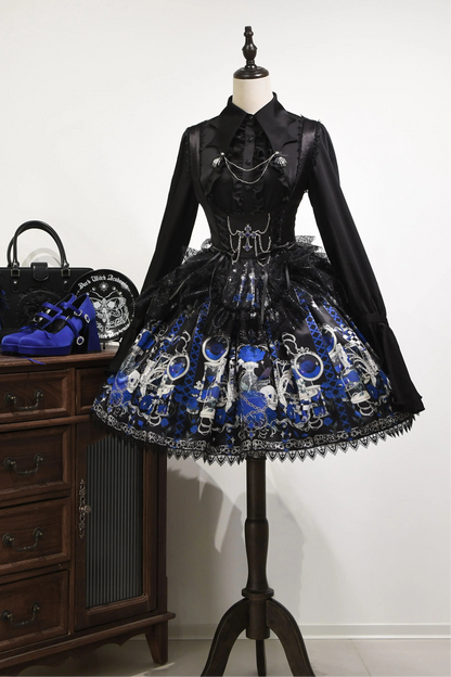 [Reservierungsschluss am 26. Juni] Blau/Schwarz/Grau/Grün/Lila/Weiß Gothic-Lolita-Hemd mit Fledermausflügel-Kragen und eleganten Rüschen-Flare-Ärmeln