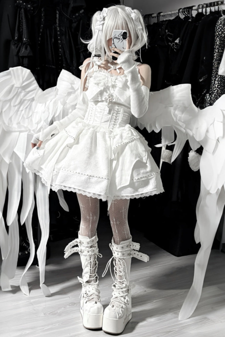 ホワイトゴシックスリムチューブトップスカートセットアップ