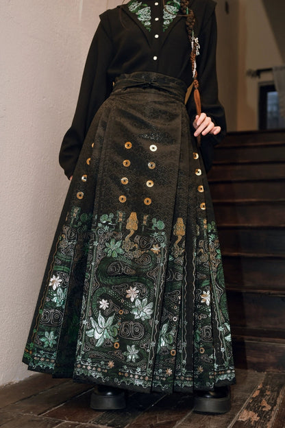 2 new products 81% off "Shengqing" new Chinese brocade horse face skirt women's design sense national style black snake print