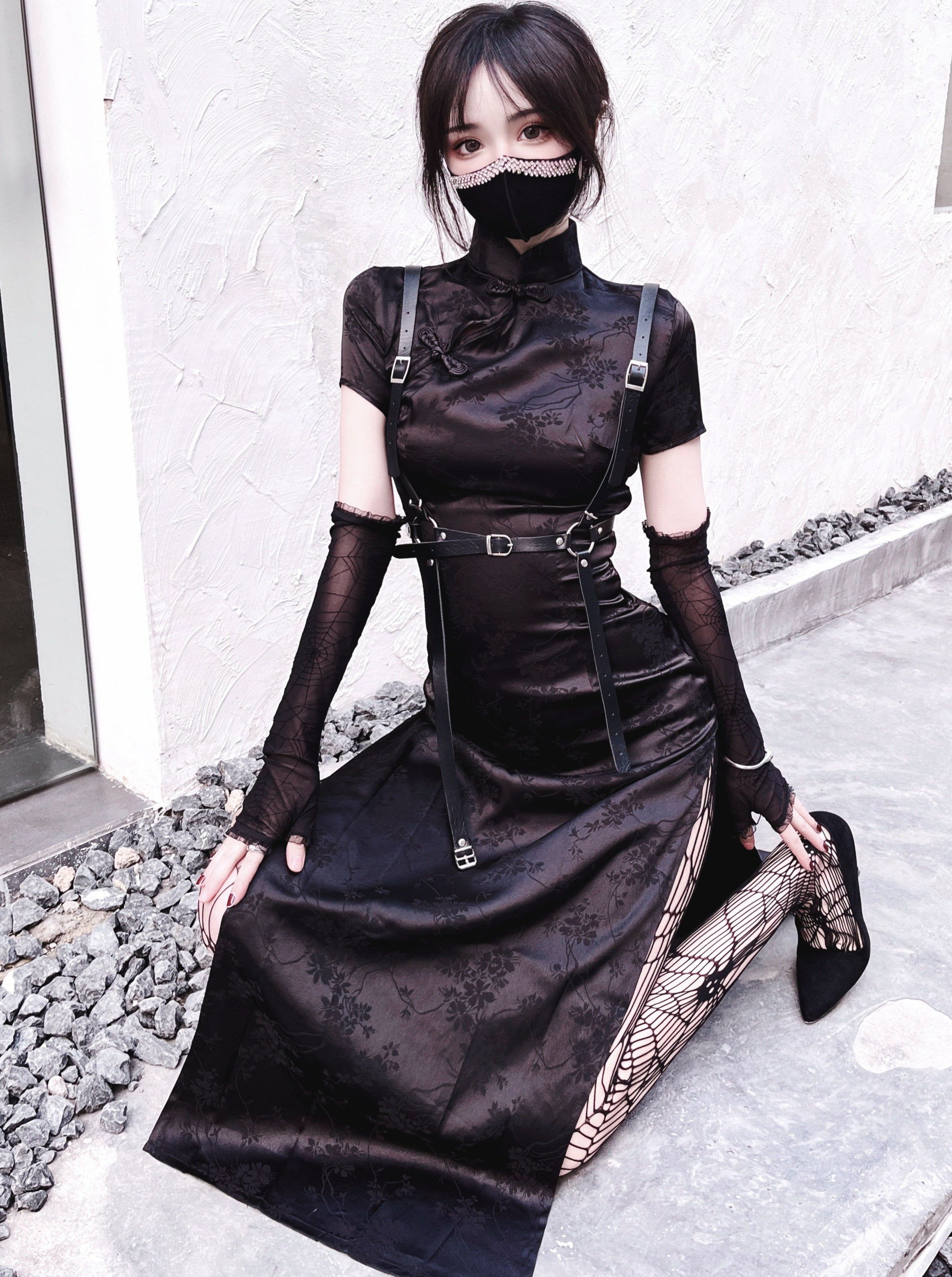 【美品】バラ 黒 ブラック チャイナ ロング ドレス スリット ビンテージ