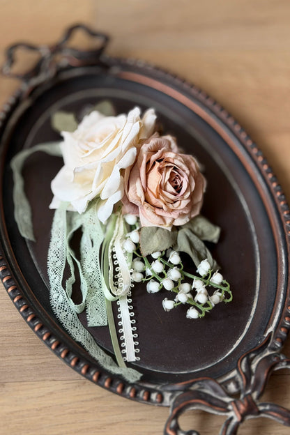 [Pre-order Deadline: July 31] Romantic Sweet Lolita Series Accessories (Flower-Embroidered Waist Ribbon, Corsage with Parfum Emblem, Hair Clip) [Exclusive Sale for Dress Purchasers]