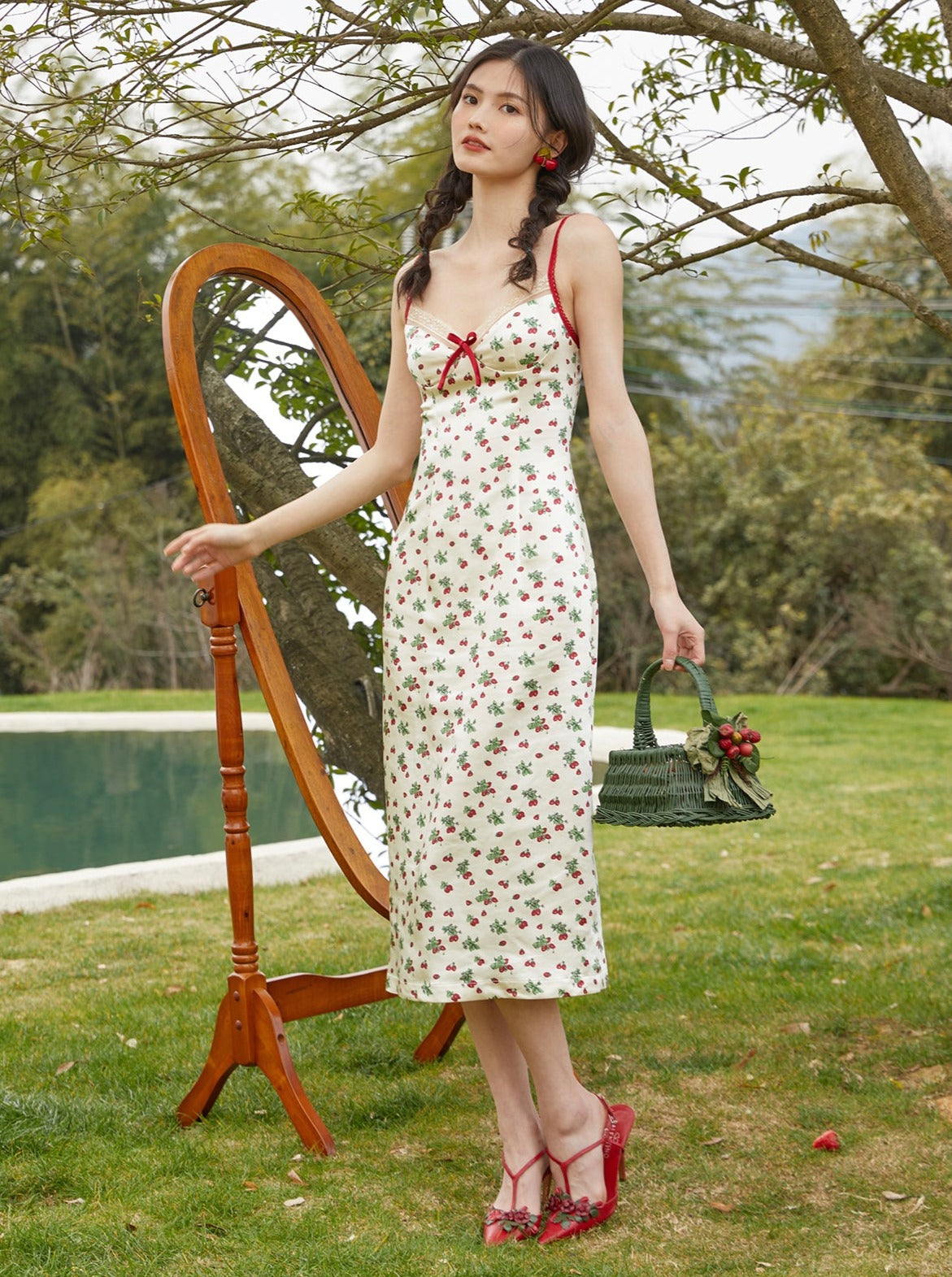 Short ribbon cardigan + strawberry dress