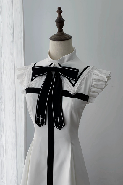 【9月15日予約締切】Black And White Cross Ribbon Frill Lace Academy Dress＋Gothic Chain Cropped Bolero Jacket