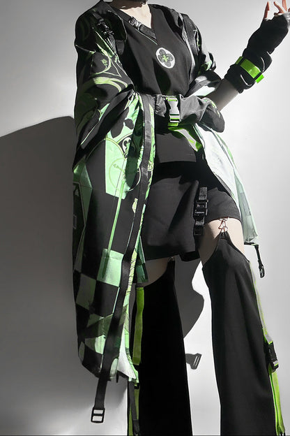 Duc de la comédie de la nuit, un chat aux oreilles pointues 