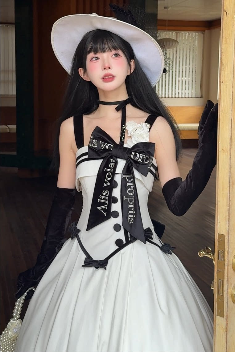 【Reservierungsschluss 29. Juli】Klassisches Schleifen-Elegant-Lolita-Stickerei-JKS-Kleid-Set (mit Korsage) + Zubehörset