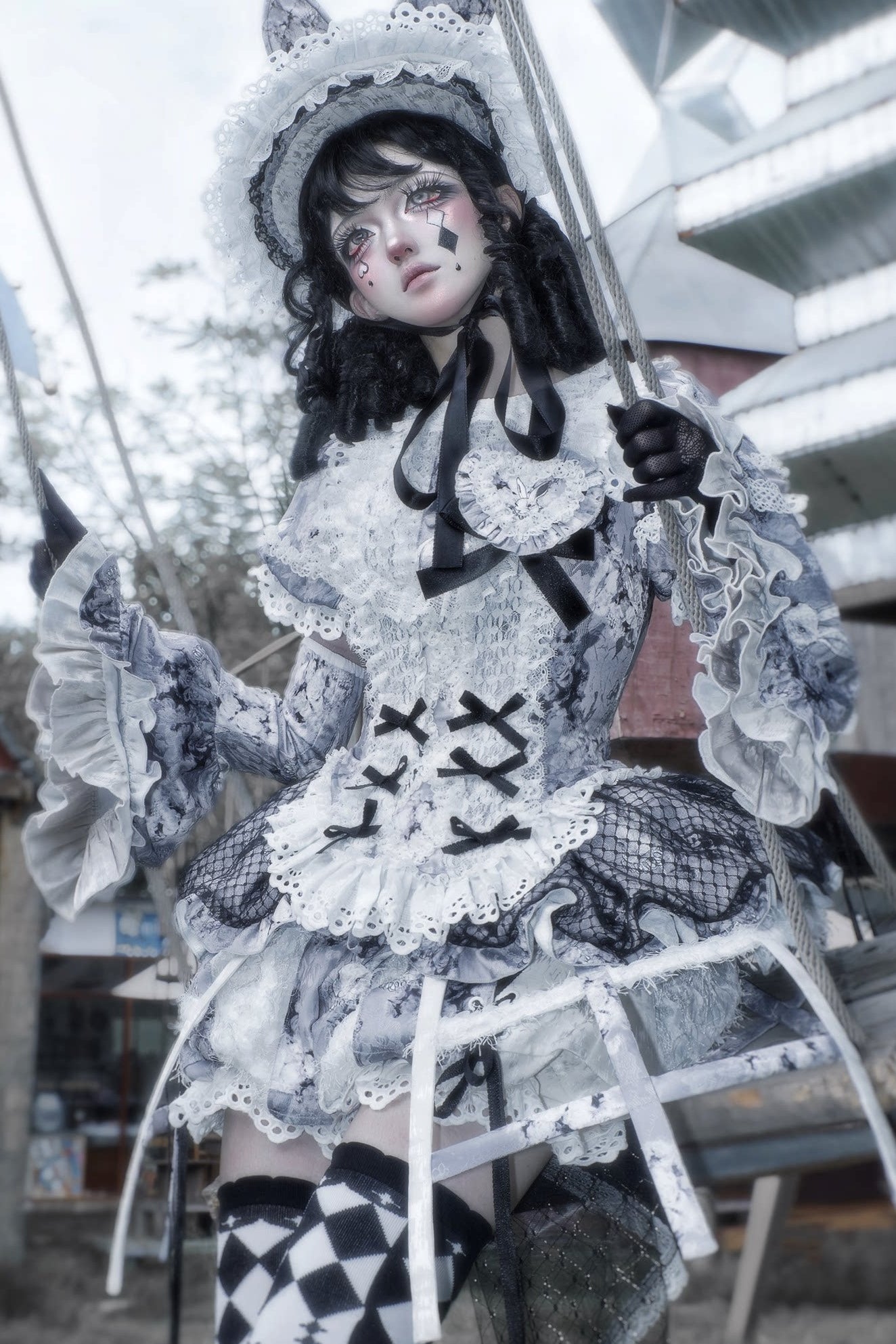 [Reservierungsschluss: 10. Monat, 6. Tag] Black Castle Bunny-Gothic-Doll-Spitzen-Korsett-Top mit Puffärmeln + Shorts + Rüschen-Überrock + Birdcage-Überrock Set 1/2/3