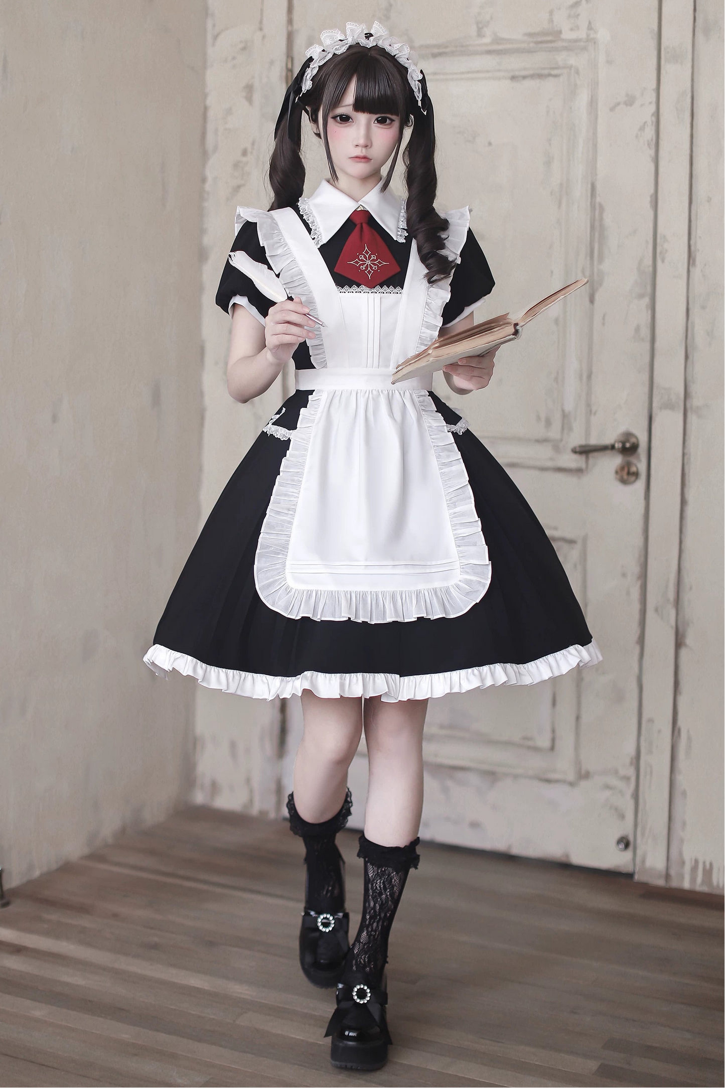 [Date limite de précommande : 29 avril] Tablier Maid Lolita Gothique