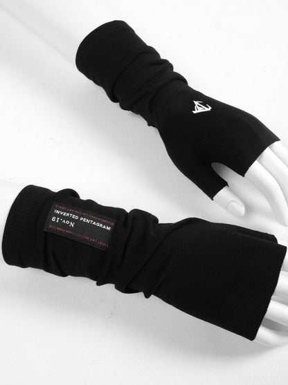 dark cool fingerless gloves