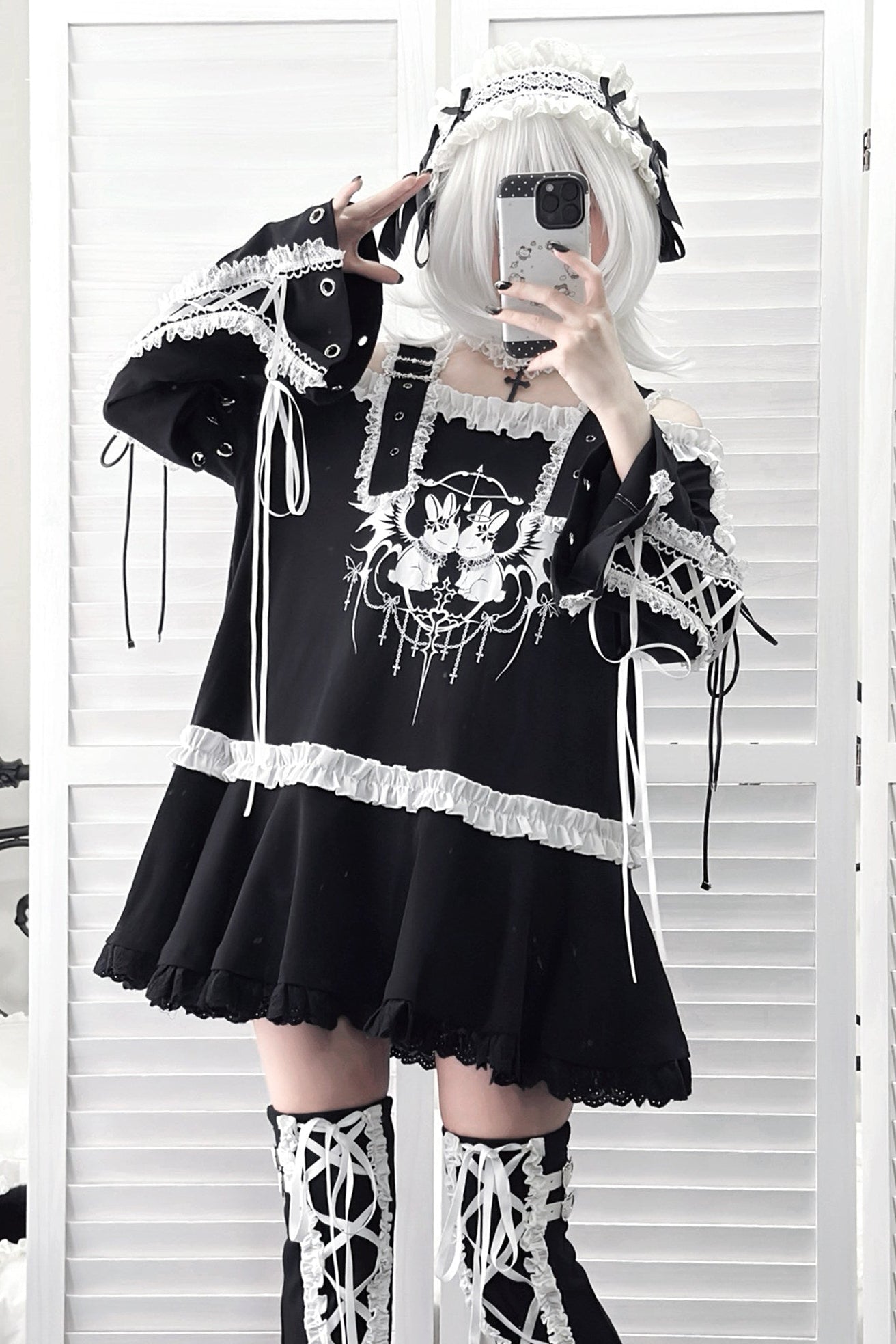 【9月15日予約締切】Dark Punk Gothic Rabbit Print Off Shoulder Long Sleeve Frill Lace Dress