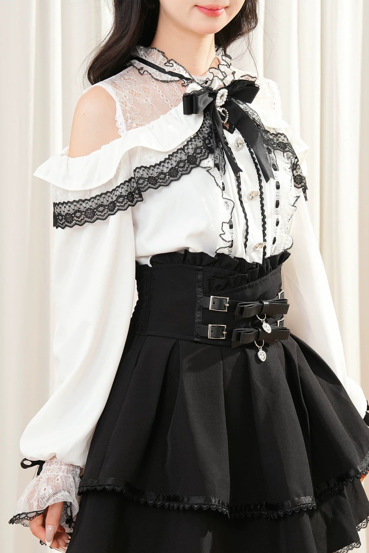 レースリボンオフショルダートップス+スカート