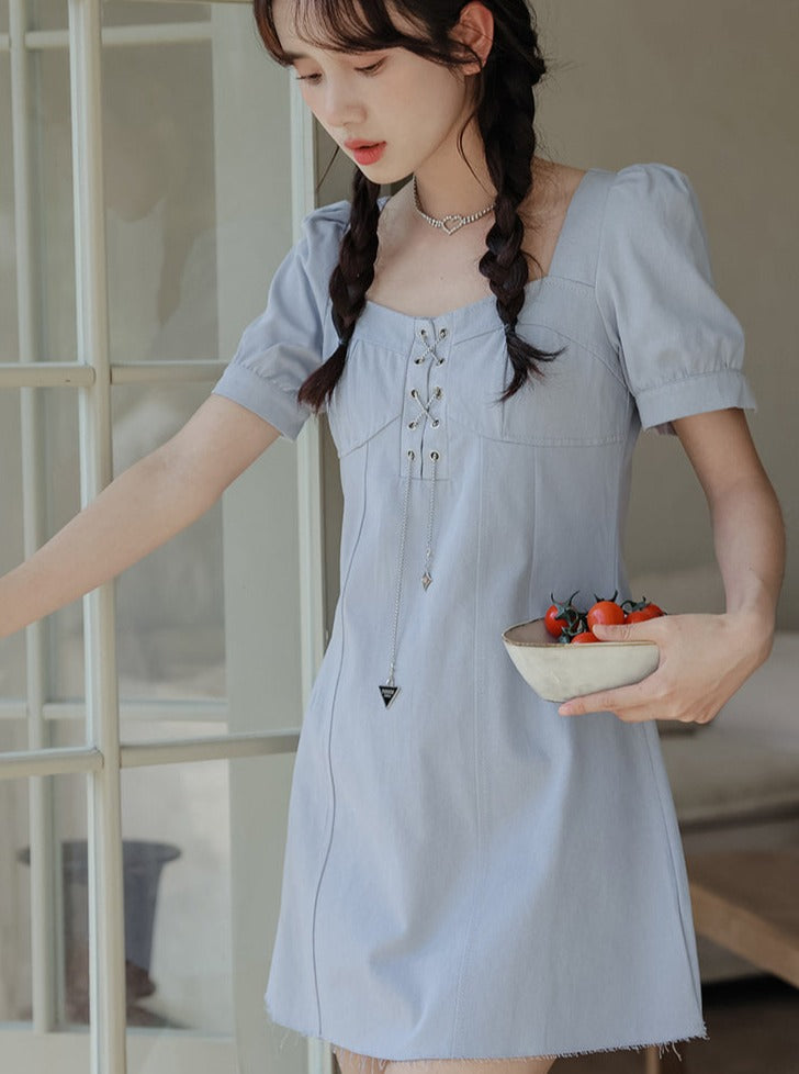 Puff sleeve slim square color dress