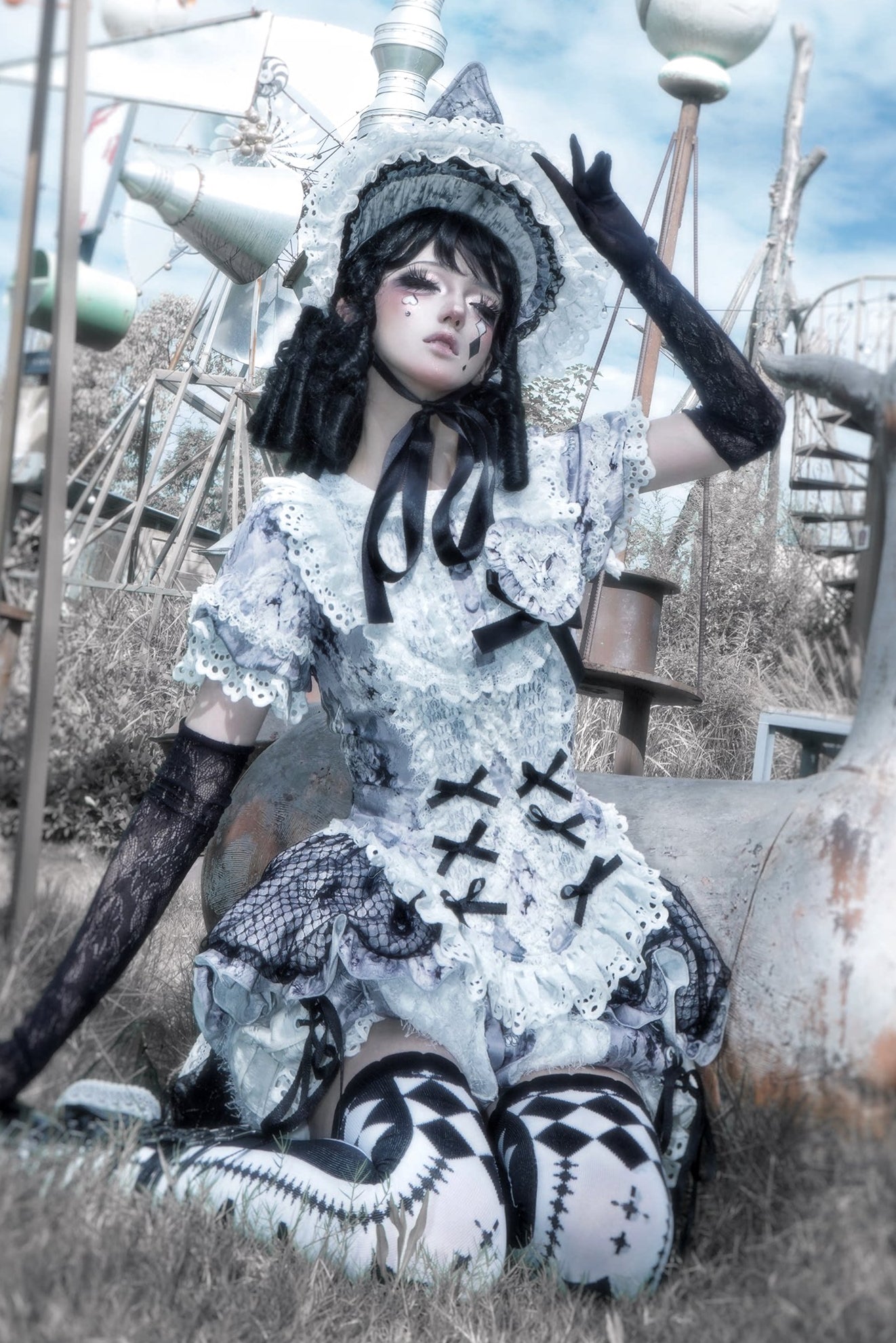[Reservierungsschluss: 10. Monat, 6. Tag] Black Castle Bunny-Gothic-Doll-Spitzen-Korsett-Top mit Puffärmeln + Shorts + Rüschen-Überrock + Birdcage-Überrock Set 1/2/3