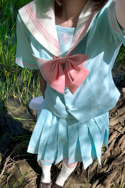 アニメガールライトブルーセーラー服+プリーツスカート