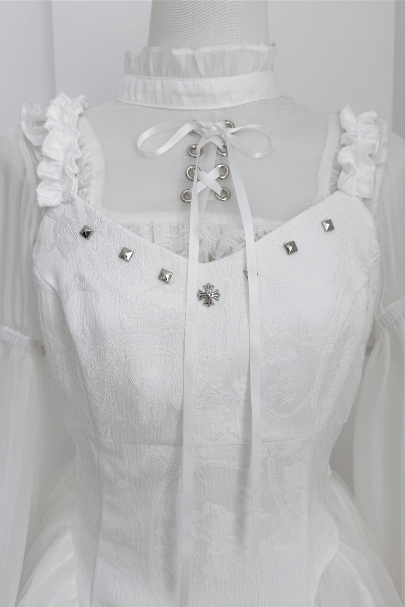 地雷バードサスペンダードレス＋シアースリーブトップス