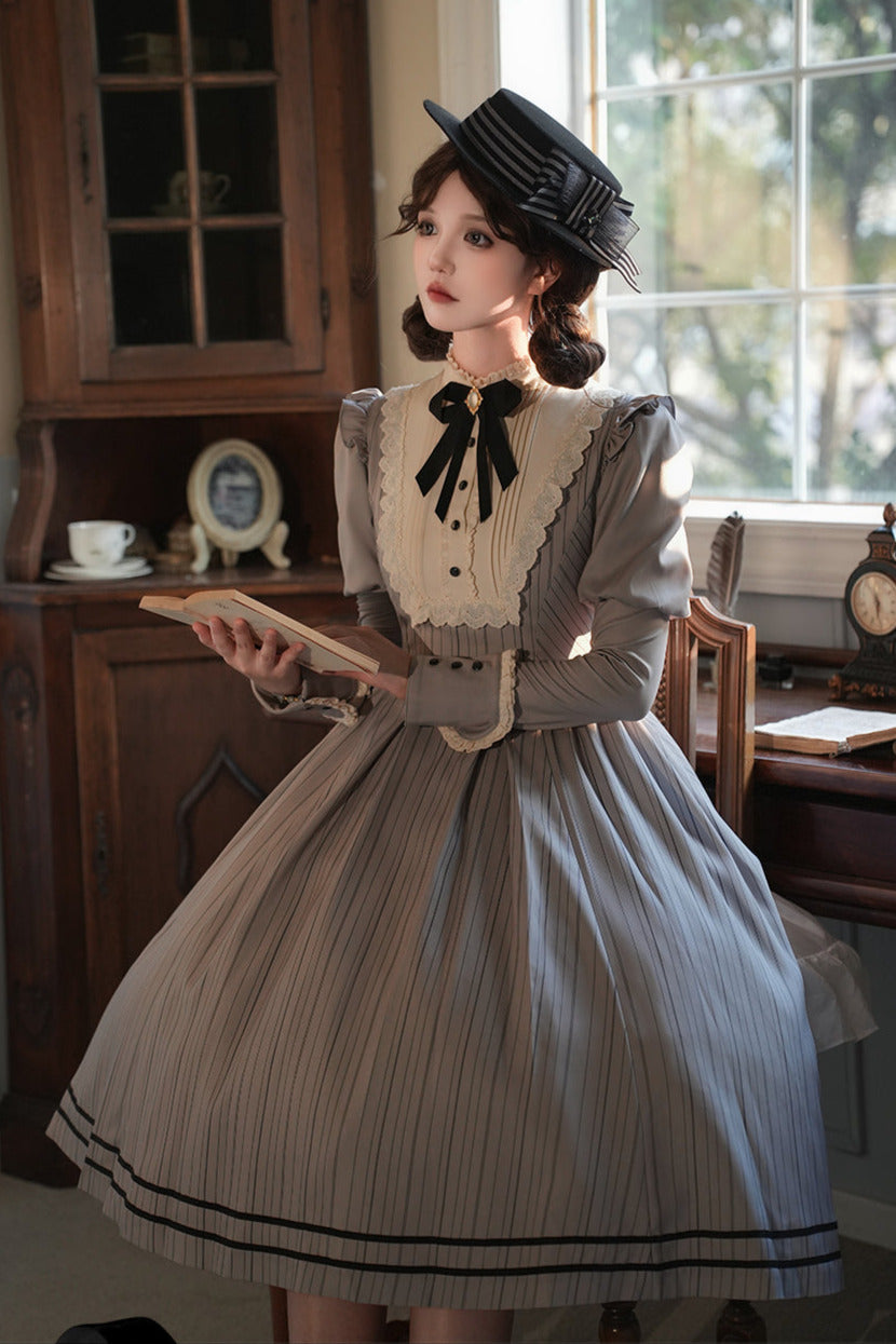 【8月18日予約締切】グレーストライプアンドフォググラデーションクラシカルドレス＋ハット＋ヘアクリップ