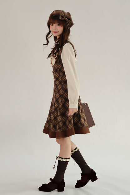 [Reservation Deadline February 3rd] Vintage Detective Series Lapel Cape + Suspender Dress + Ribbon Brooch