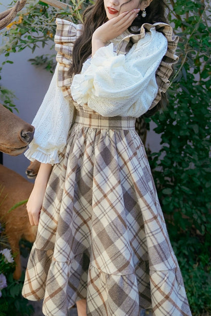 Almond Milk Coffee Retro Suspender Skirt