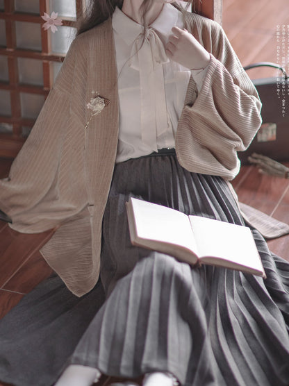 cherry note Showa retro feather jacket + chiffon ribbon shirt + checkered skirt + dark gray skirt + brooch