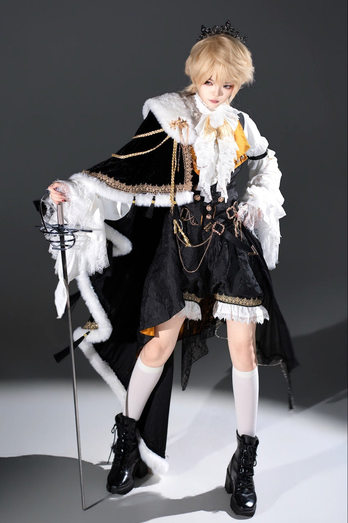 [Pre-order Deadline: December 2] Royal Gothic Military Prince Costume Complete Set (Shirt + Shorts + Long Vest with Train + One-Shoulder Fur Cape + Accessories)