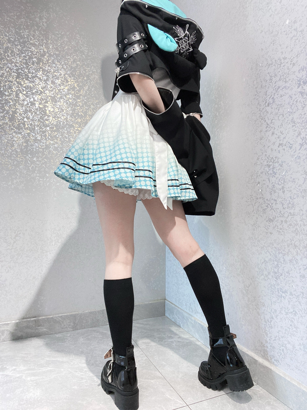 【予約商品】デイリーゴシックレトロパンクスタイルフードジャケット＋プリーツサスペンダースカート