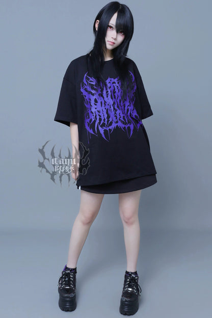ゴシックグラフィックプリントルーズTシャツ