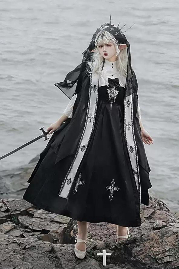 [Reservation deadline on October 6] Night Cross Sister Elegant Dark Dress Suit