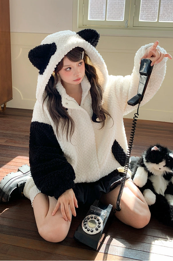 モノクロアニマルフードコート