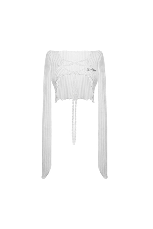 スイートオフショルダートップス＋キャミソールワンピース＋ショートパンツ