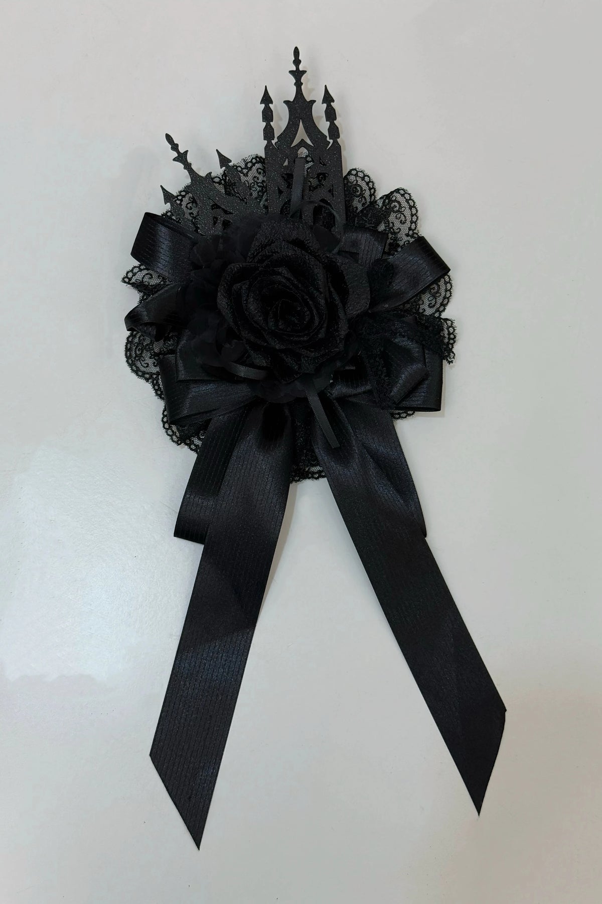 【10月13日予約締切】Gothic Doll Black White Cathedral Print Lace Trim Lolita Op Dress+ Full Dress Set (Flat Hat, Sash, Castle Flower Brooch)