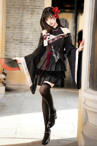 【10月7日予約締切】Black and Red Chinese Dark Gothic Lolita Wide Sleeve Asymmetrical Hem Top + Layered Ruffle Skirt + Necklace + Full Set
