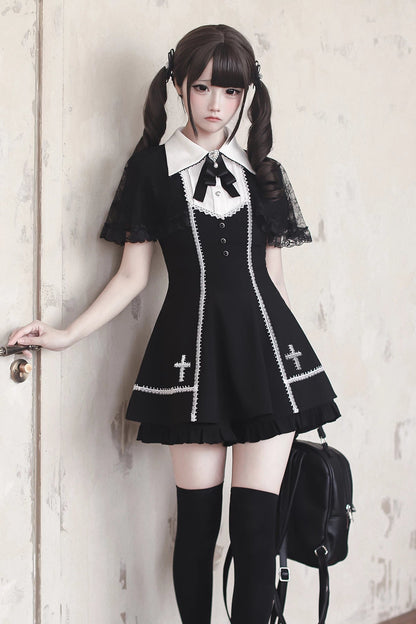 【4月29日予約締切】ブラックゴシックケープスリーブクロスディテールリボンカラードレスセットアップ