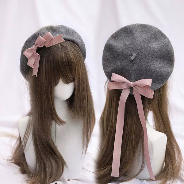 Béret doux avec nœud
