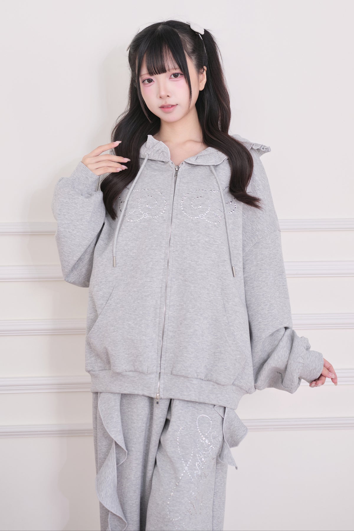 Lace Subculture Hooded Sweatshirt + Camisole + Shorts + Long Pants