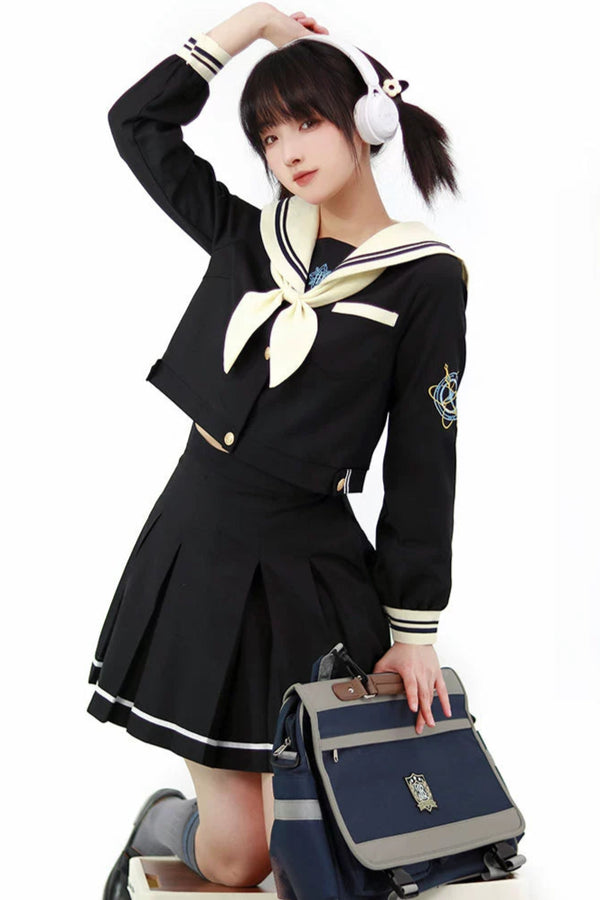 シックカレッジセーラー服