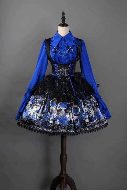 [Reservierungsschluss am 26. Juni] Blau/Schwarz/Grau/Grün/Lila/Weiß Gothic-Lolita-Hemd mit Fledermausflügel-Kragen und eleganten Rüschen-Flare-Ärmeln