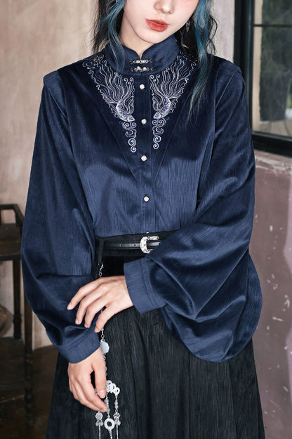 サテンチャイナブラウス