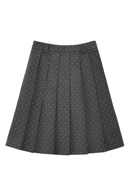 블랙 앤 화이트 래글런 탑 + 플리츠 스커트