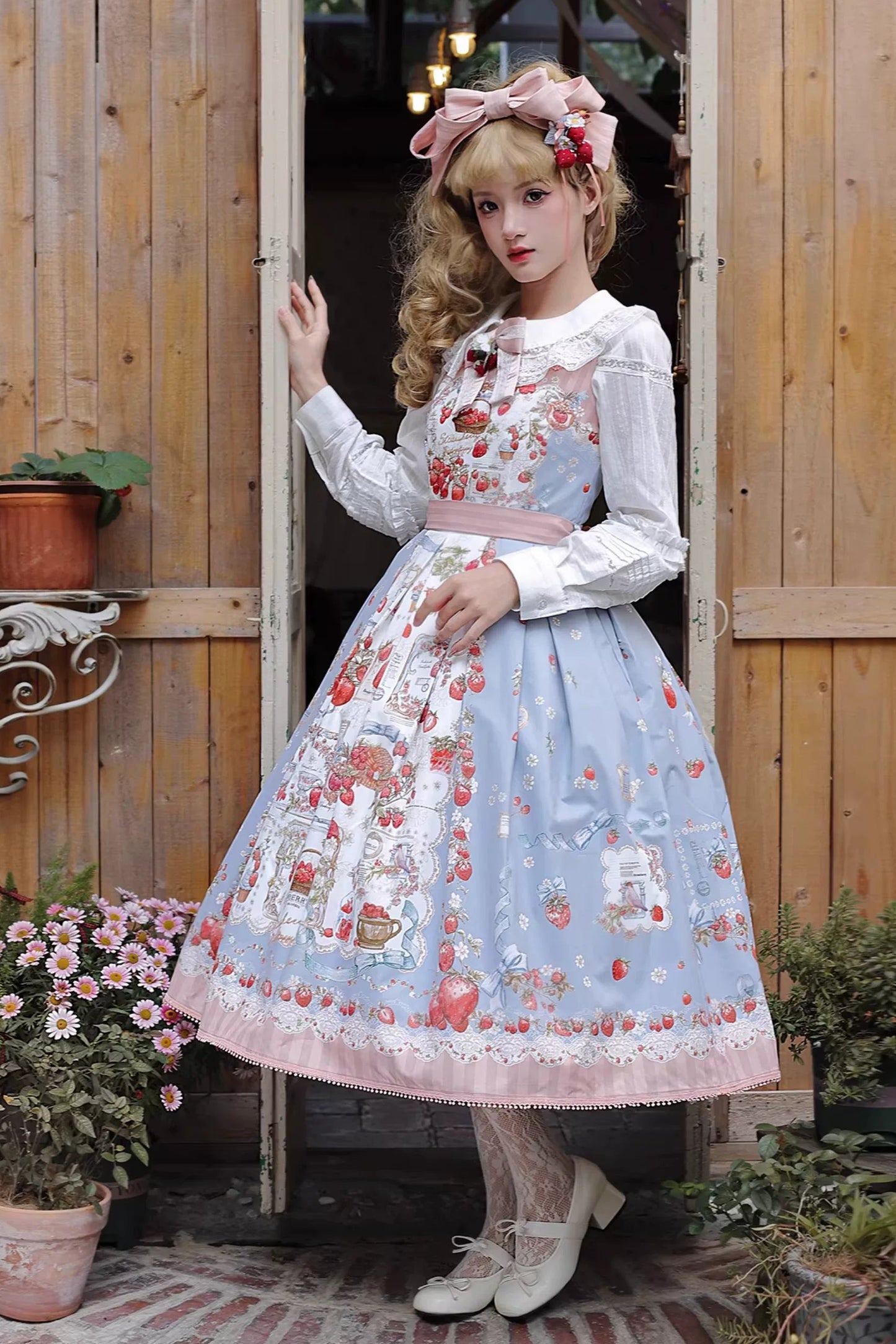 【4月18日预售截止】甜美洛丽塔草莓茶会蕾丝蓝色连衣裙（短款・长款）