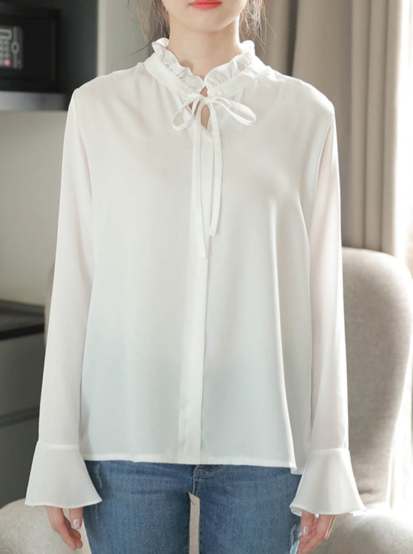 トランペットスリーブスリムホワイトシャツ