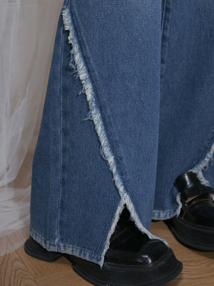 Low edge slit mid -rise -leged denim pants