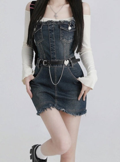 Retro wash denim strap dress