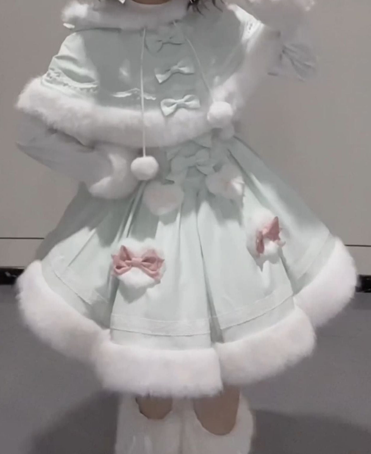 【12月19日予約締切】Sweet Dream Rabbitミントグリーンうさ耳フーディーファーケープ＋OPドレス＋サスペンダードレス＋インナートップス