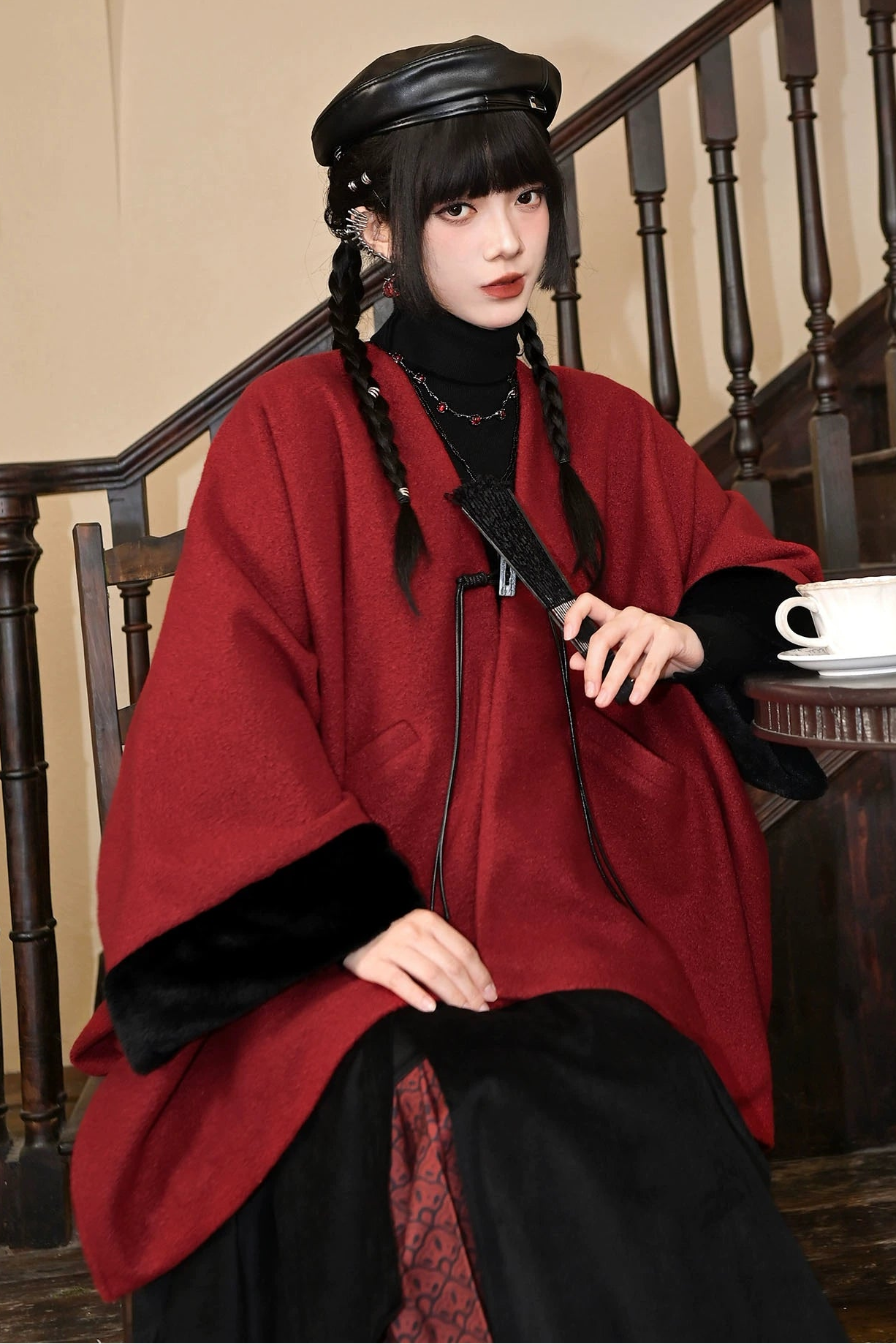 レトロルーズケープコート