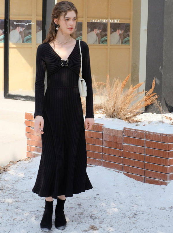 クイーンソナタレトロスリムロングワンピース