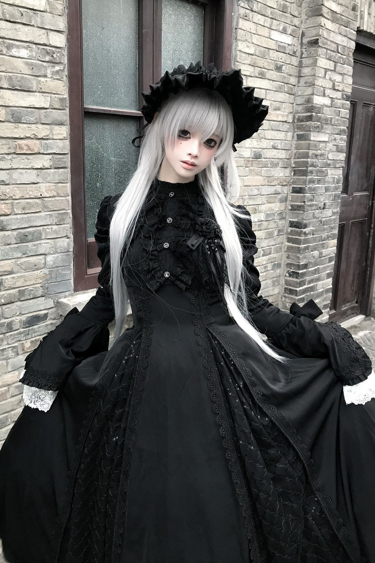 [Pre-order Deadline: November 6] Black and White Gothic Widow Lace Princess Sleeve Faux Two-Piece Long Dress
