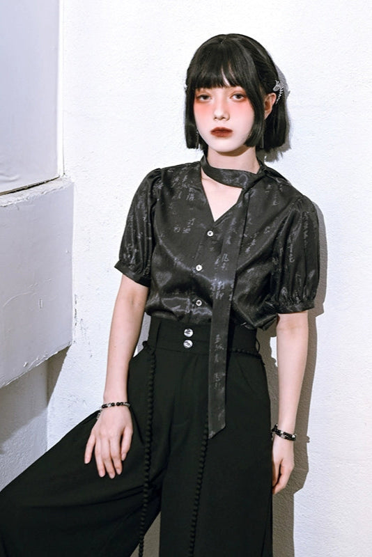 Camisa con estampado de estilo chino y mangas abullonadas